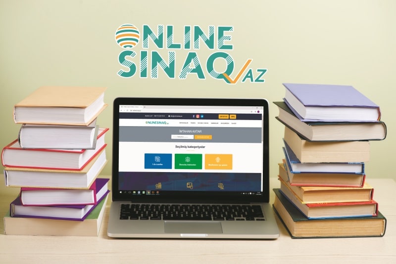 Yirtilgan mushukning surati Yuzdagi sperma kochada ketmoqda